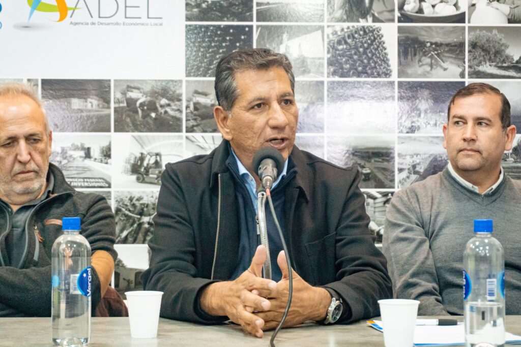 Pocito firma convenio con el Conicet para trabajar en el ordenamiento territorial