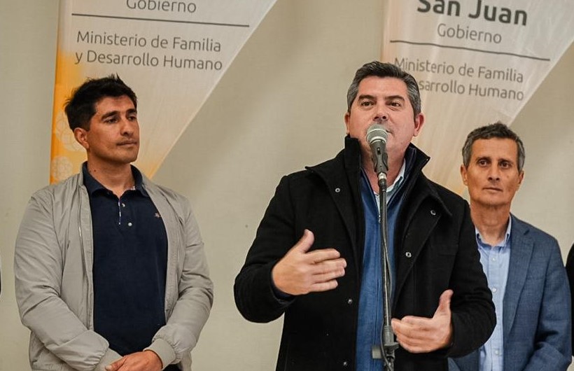 El gobernador Orrego anunció la reactivación de la obra del hospital de Calingasta