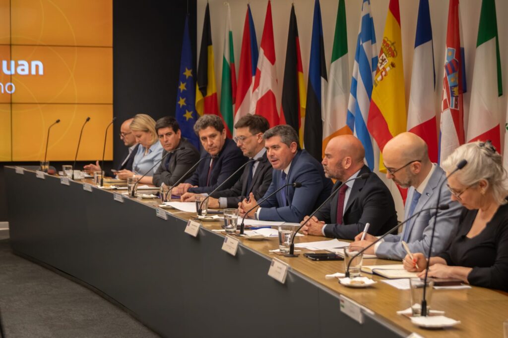 Inédito: Orrego presentó el potencial de San Juan ante diplomáticos de 22 países de la Unión Europea