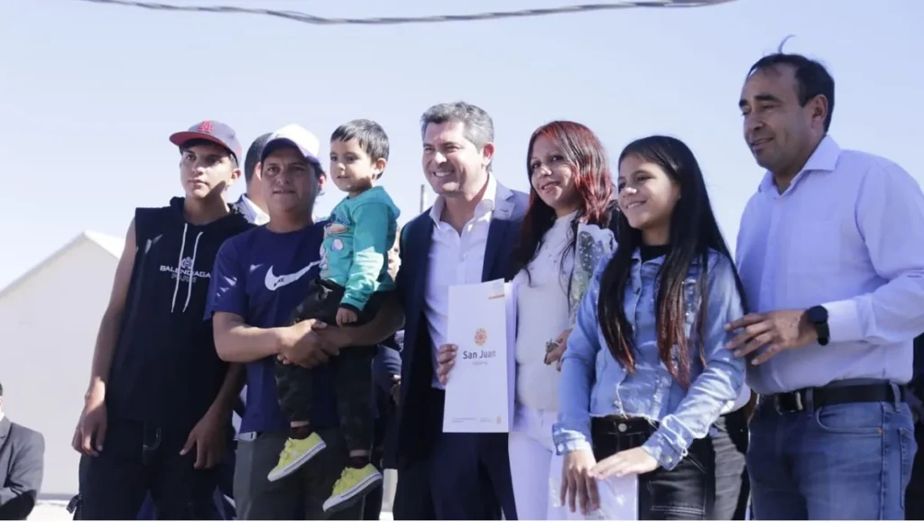 En un nuevo operativo “San Juan Cerca”, Orrego anunció 100 nuevos puntos de conexión a internet en Valle Fértil