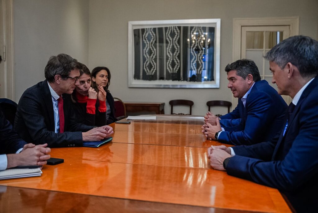 Orrego se reunió con el viceministro de Metales Estratégicos de Francia